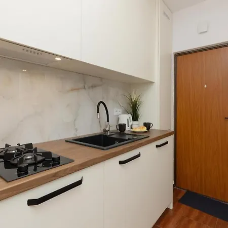 Wola Oasis - Cosy Apartment Near Metro Station Warschau Exterior foto