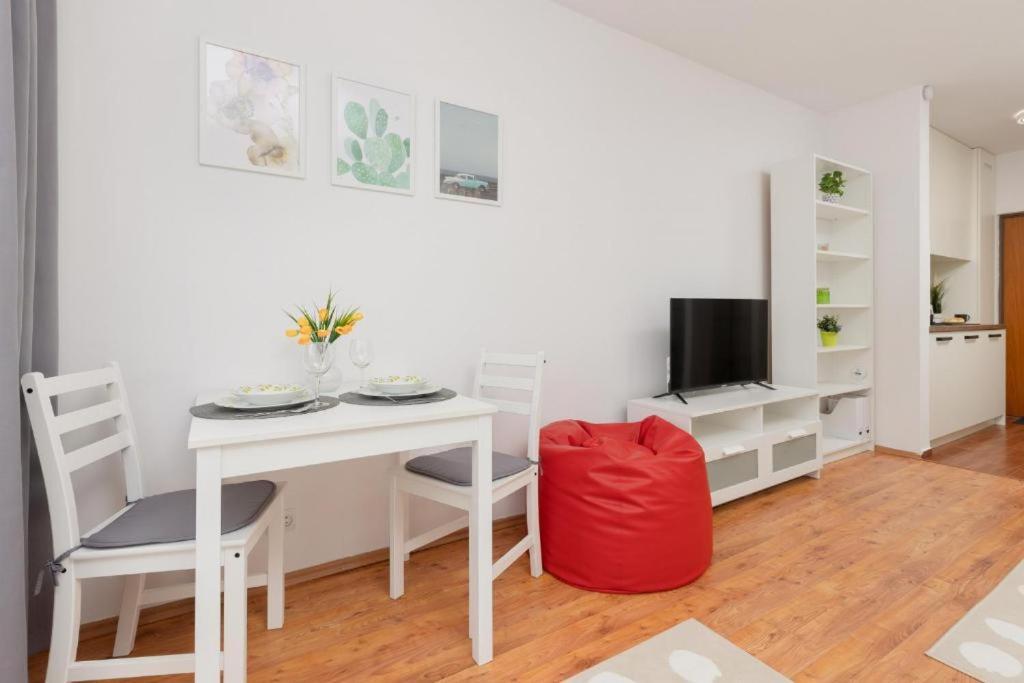 Wola Oasis - Cosy Near Metro Station Warschau
