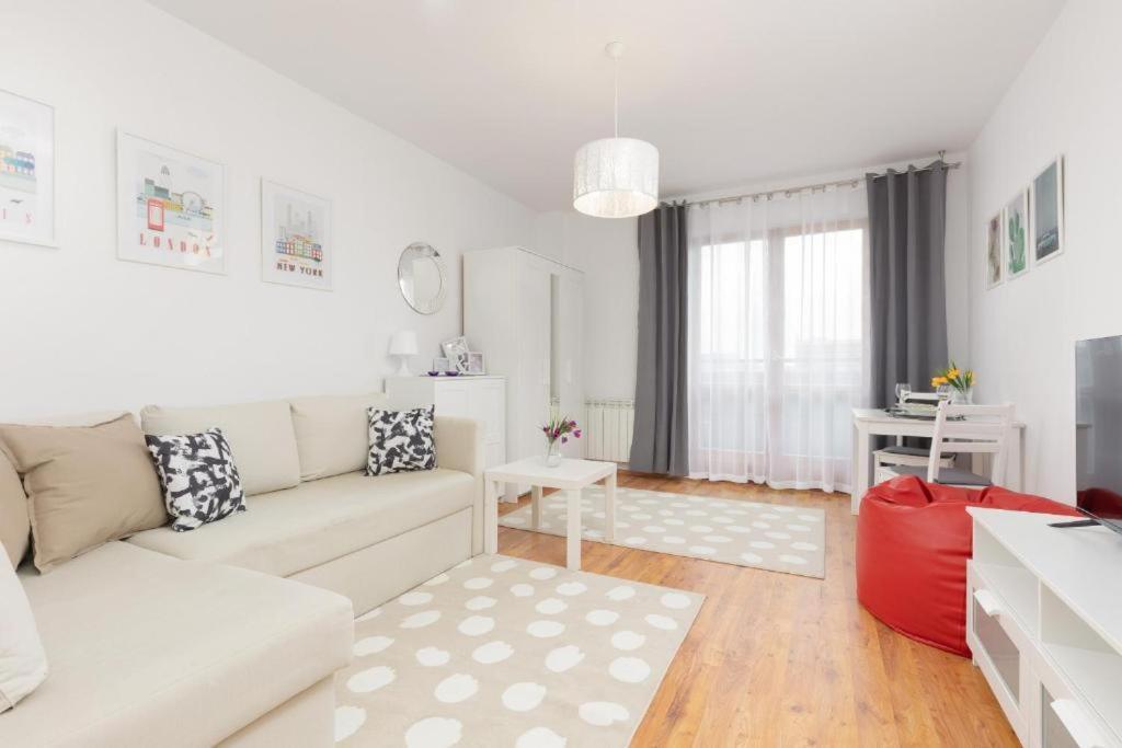 Apartamento Wola Oasis - Cosy Near Metro Station